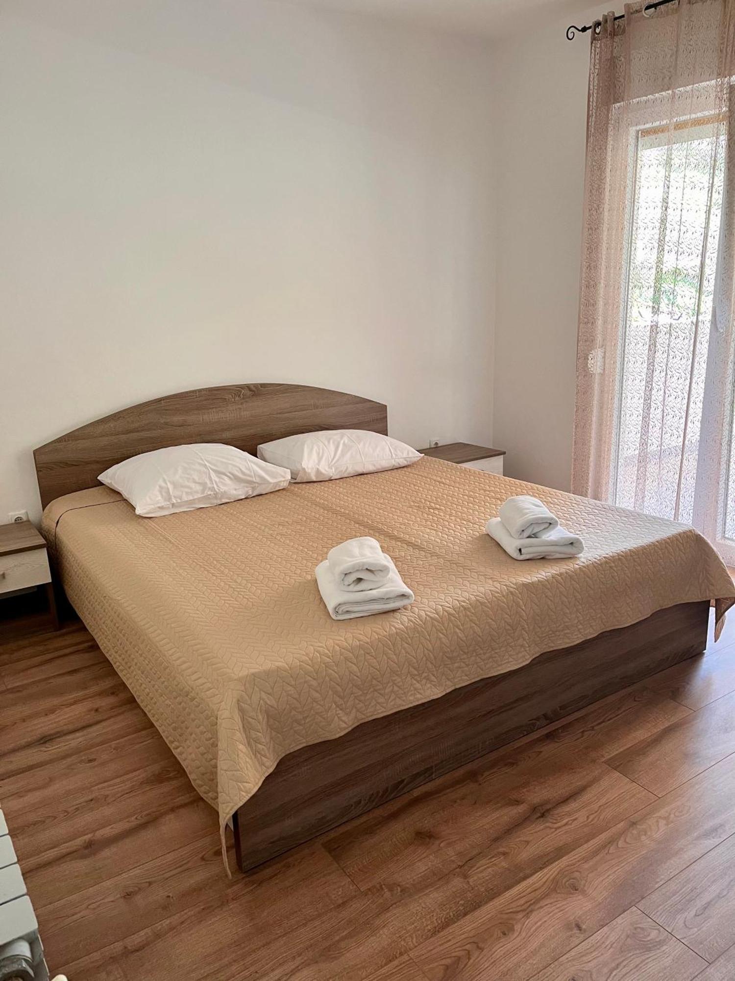 Apartments Jaska 苏佩塔斯卡德拉加 外观 照片